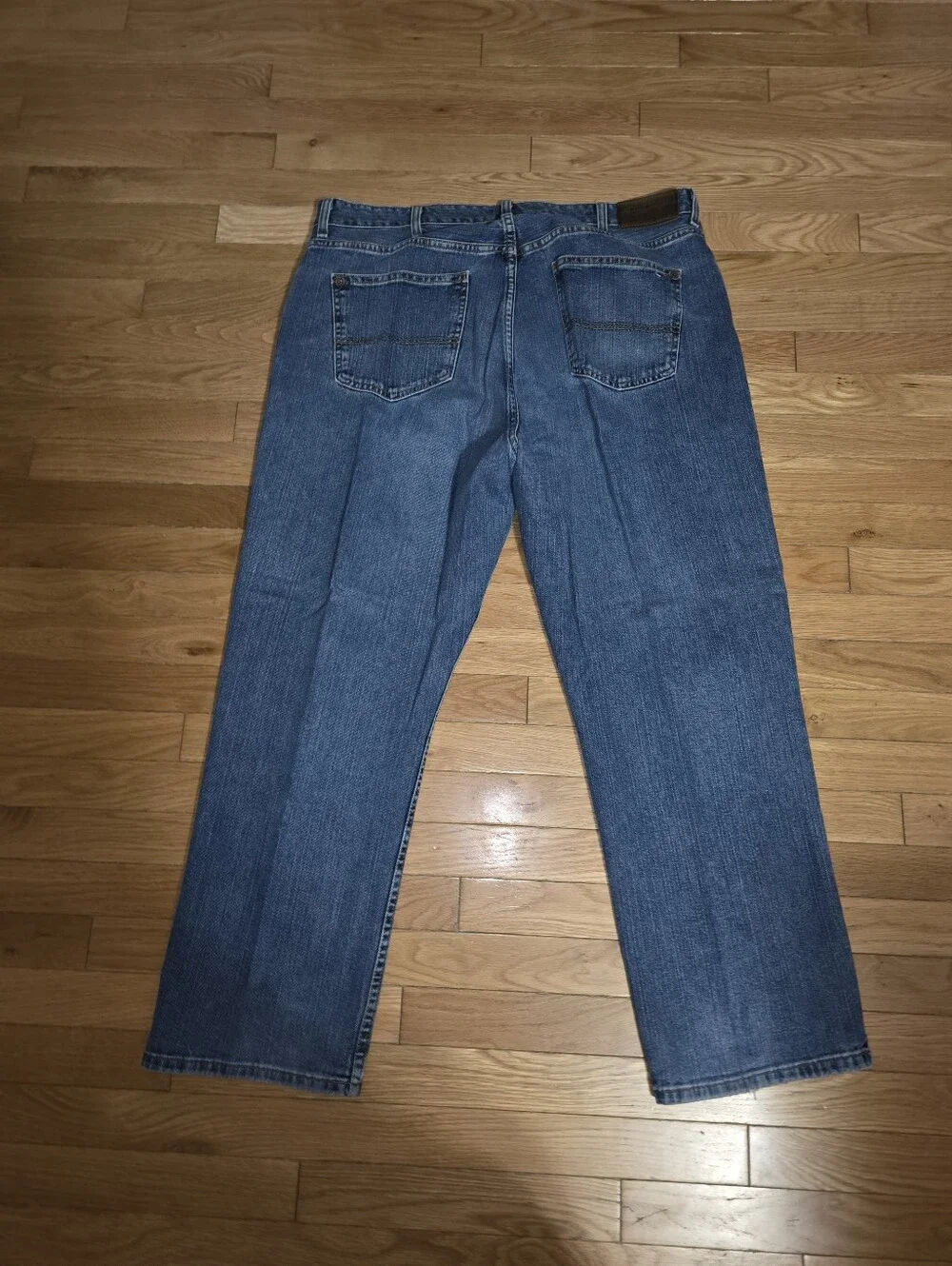 40X30 VINTAGE Tommy Hilfiger Men's Relaxed Fit Light Blue Jeans MADE IN MEXICO